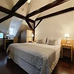 Little King Hotel U Malvaze