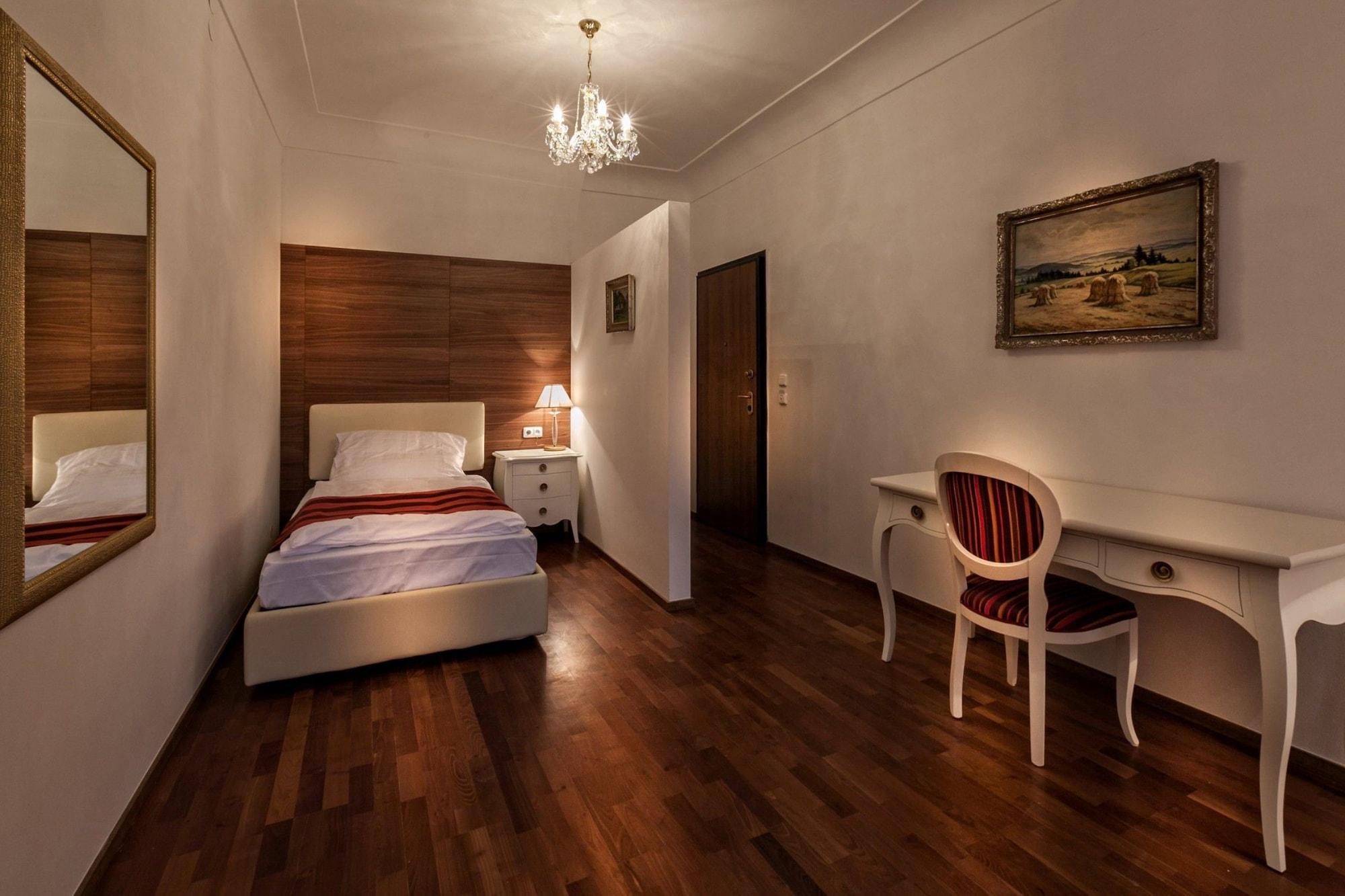 Little King Hotel U Malvaze Hotel Prague