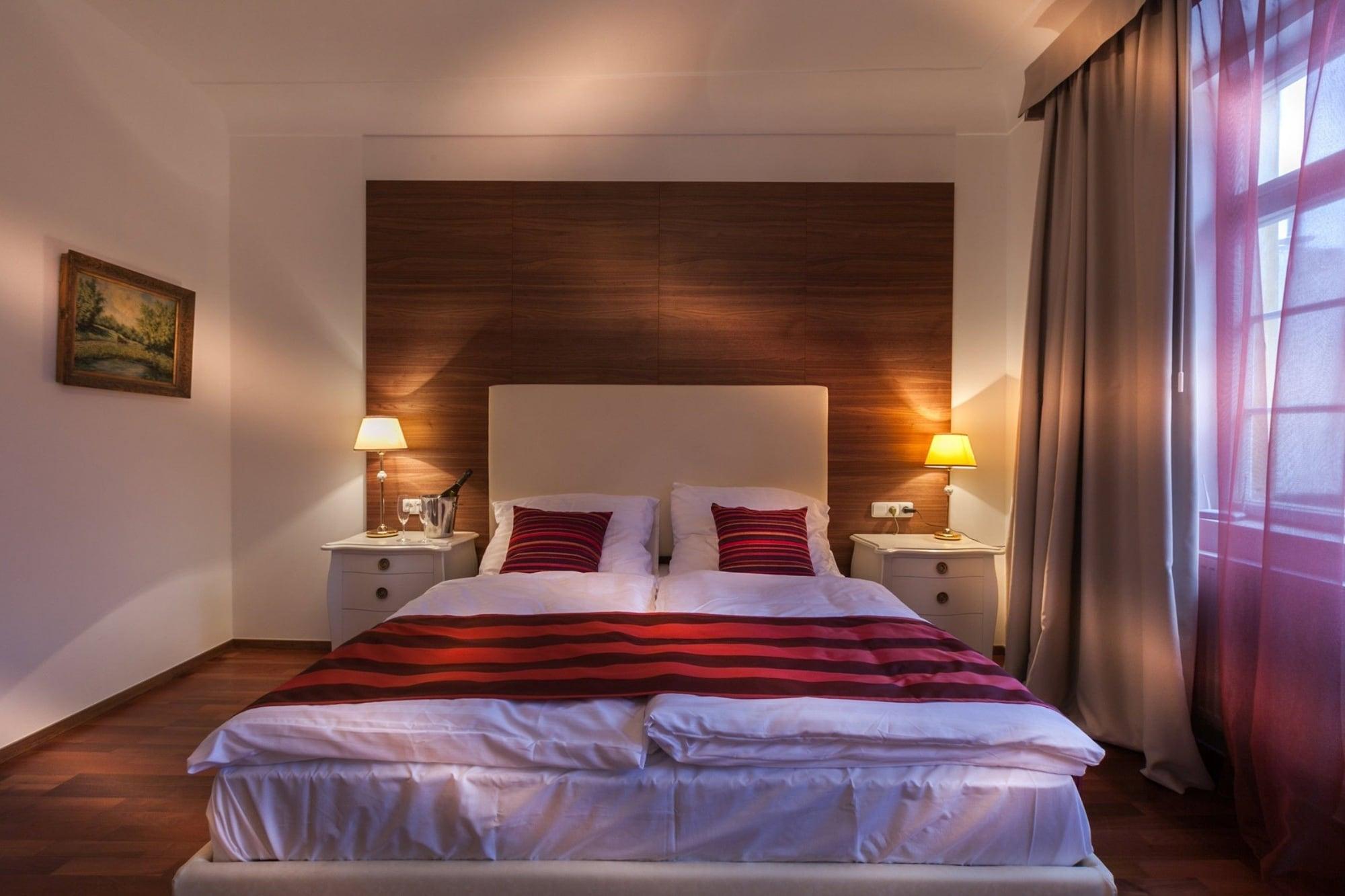 Hotel Little King Hotel U Malvaze 4*