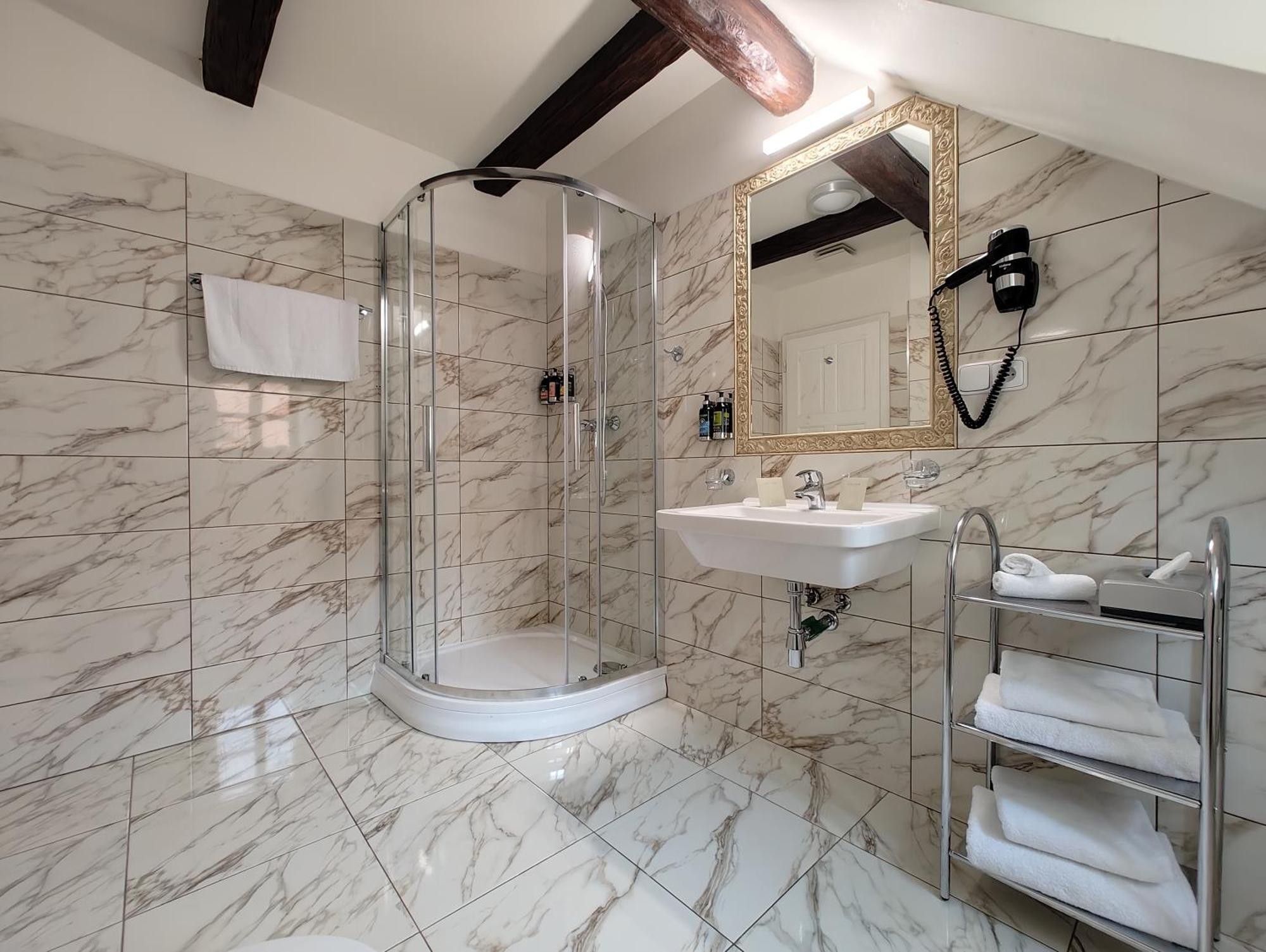 Hotel Little King Hotel U Malvaze 4*