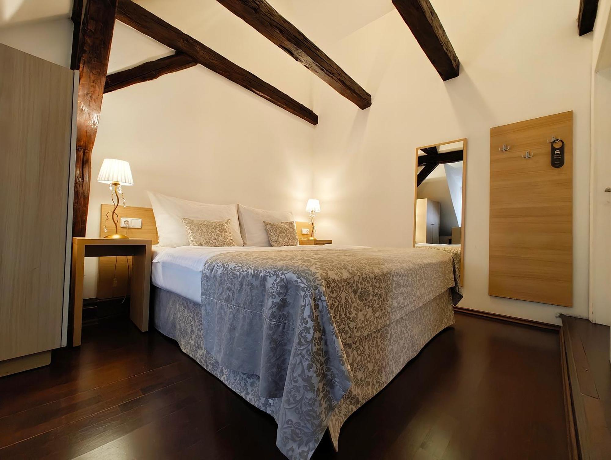 Little King Hotel U Malvaze Hotel Prague