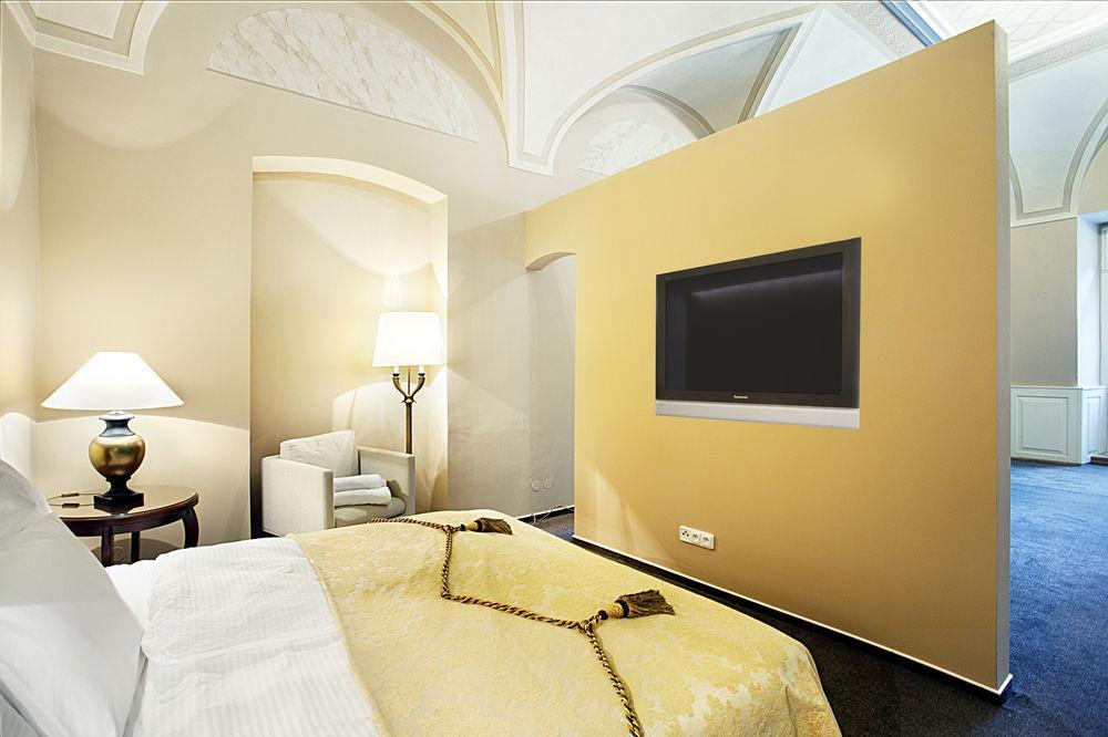 Little King Hotel U Malvaze Hotel Prague