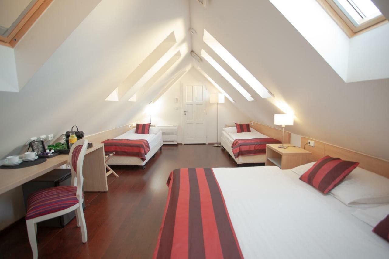 Hotel Little King Hotel U Malvaze 4*