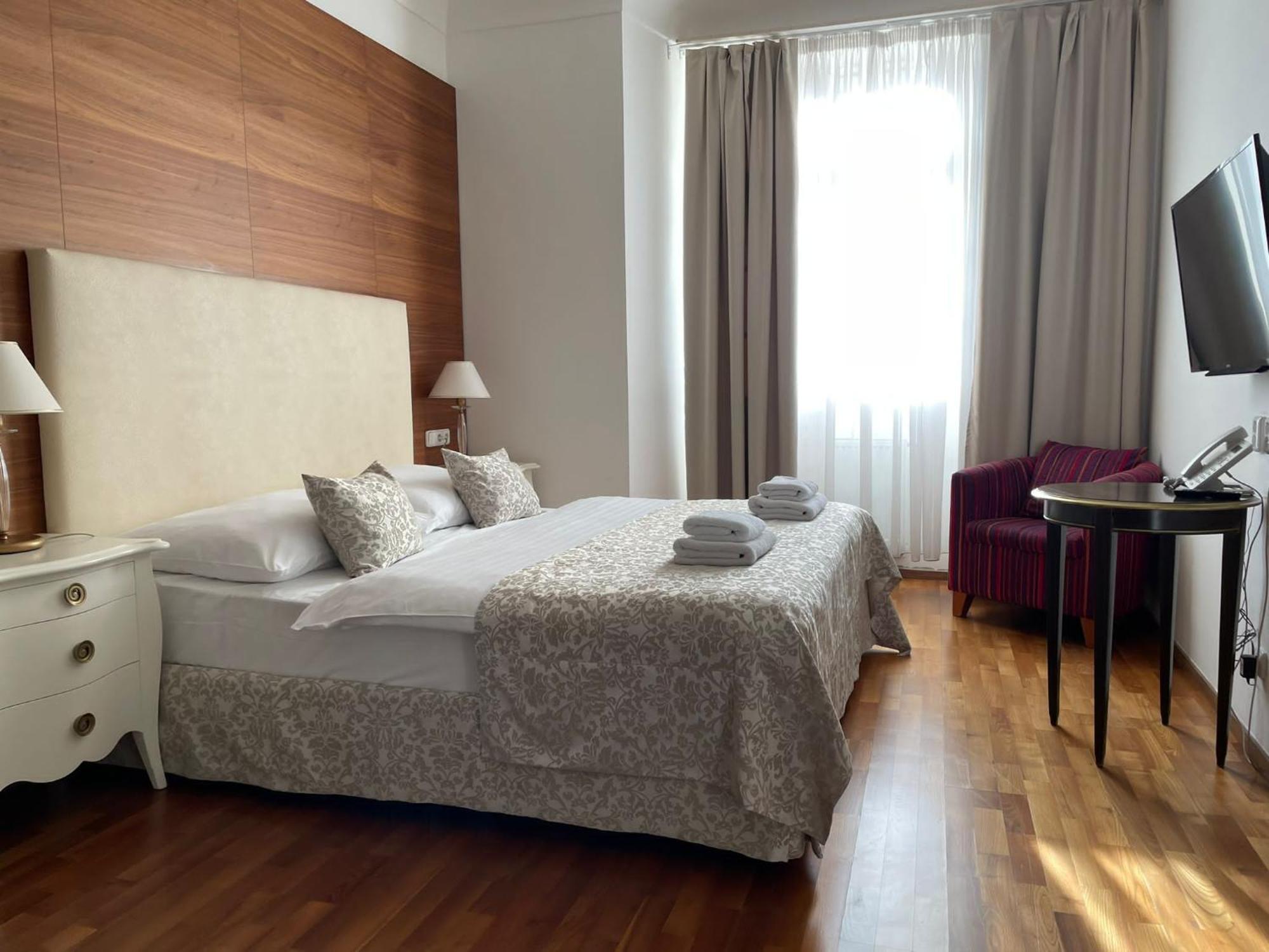 Little King U Malvaze Hotel Praag